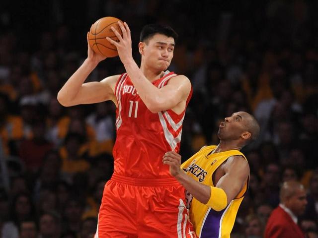 nba历史75大巨星名单排名有姚明吗（NBA最高的四位球员）(4)