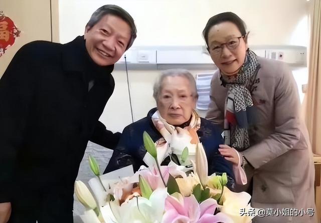 六月就已去世的十位名人（已有13位名人相继去世）(41)