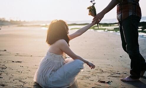 女生说没干嘛该怎么高情商回复，女生说没干嘛该怎么回答