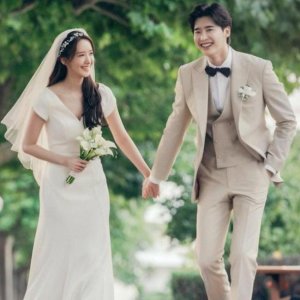 ​李钟硕林允儿主演韩剧《黑话律师》或将制作第2季