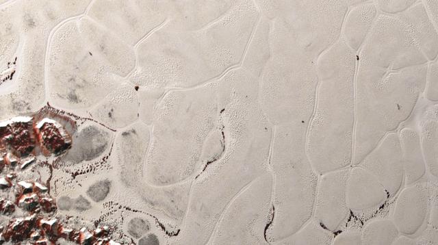 冥王星为什么不是太阳的行星了（被踢出太阳系行星行列）(7)