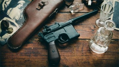 ​毛瑟C96手枪 历史上的经典武器 深受收藏家和射击爱好者的青睐
