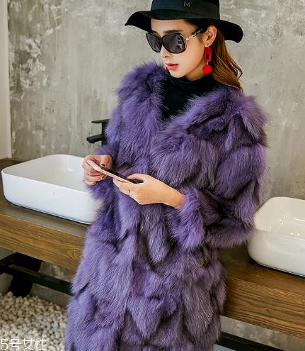 皮草会越穿越大吗?皮草尺码要这样选 皮草会越穿越大吗?皮草尺码要这样选