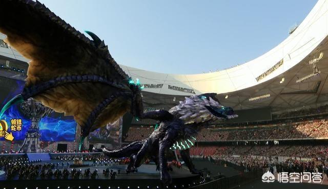 还有人记得周杰伦花2000W投资的网吧吗？当时说收费300元一小时