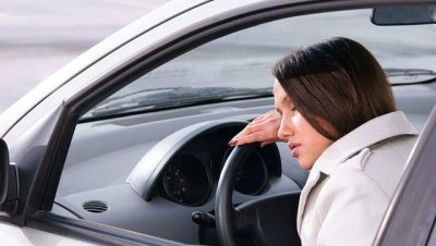 ​高速公路上的绿色激光灯是干嘛的