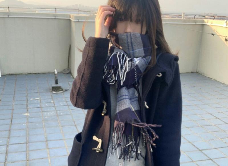 男生有女友但喜欢别人表现 男生有女友但喜欢别人表现