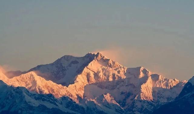 喜马拉雅山峰最新高度（10座8000米高峰汇聚于此）(38)