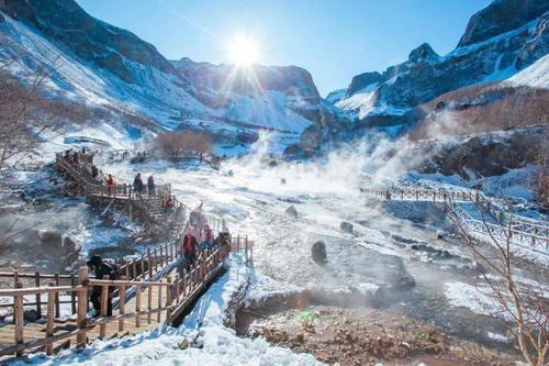 四、长白山温泉