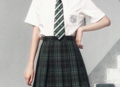 一个男人说你水多什么意思啊(为什么说不能睡40岁女人)