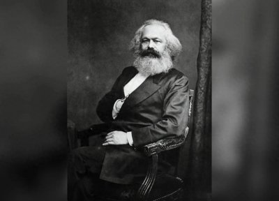 ​历史观是否只有两种？什么是马克思历史观？什么是韦伯历史观？