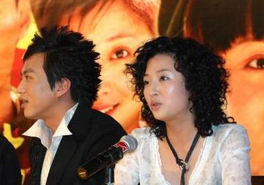 殷桃回忆邓超和她接吻（人间水蜜桃的风流韵事）(9)