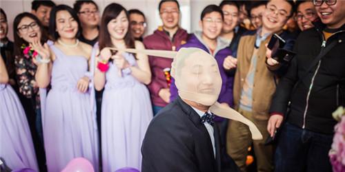 夫妻婚礼游戏大全（40种闹洞房游戏嗨翻婚礼）(2)
