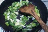 鸡蛋木耳怎么炒,木耳炒鸡蛋怎么炒好吃图10