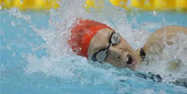 游泳为什么要戴帽子,为何游泳选手在比赛时都会戴特制的帽子呢图7