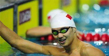 游泳为什么要戴帽子,为何游泳选手在比赛时都会戴特制的帽子呢图4