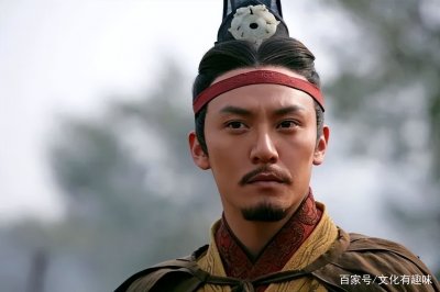 ​历史上有“重瞳”的6人，4人是皇帝，2人则被皇帝所杀