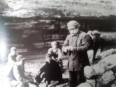 ​新中国开国领袖一任弼时珍贵历史照片(16张)