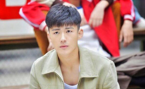 老师好洛小乙结局