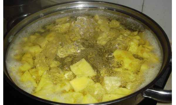 炒锅外面的油渍污垢怎样去除,炒锅底外面的黑垢怎么去除图8