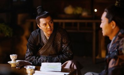 ​冯绍峰曝《知否》花絮照被“嘲”：这次不看剧本了？