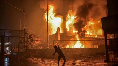 ​《辛德勒的名单》B站跌破5分！他耗尽百万救助犹太人，30年后却