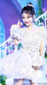 ​李知恩（IU）新剧来袭！《苦尽柑来遇见你》3月7日甜蜜开播