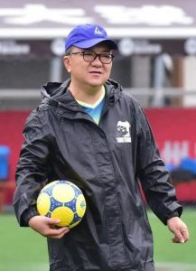 ​董路到底对中国足球做出了什么“滔天罪行”，竟然引发全网声讨？