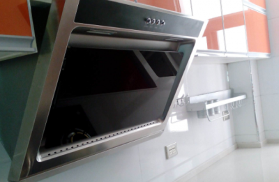 ​怎样清洗抽油烟机（3分钟快速清洁瞬间干净如新）