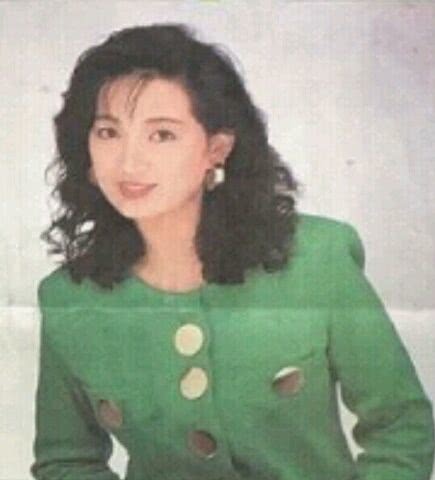 龚慈恩个人资料写真作品