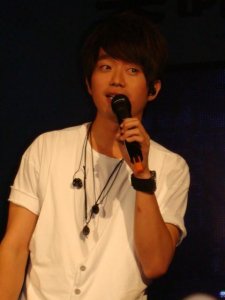 张栋梁的照片(张栋梁妻子的照片)