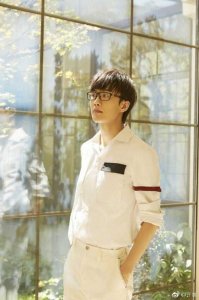 徐佳颖,徐松的女友