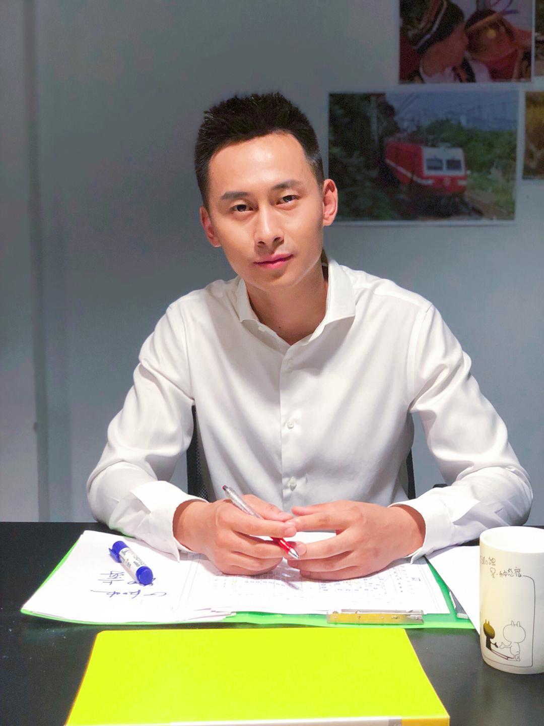 郭巳明个人资料写真作品