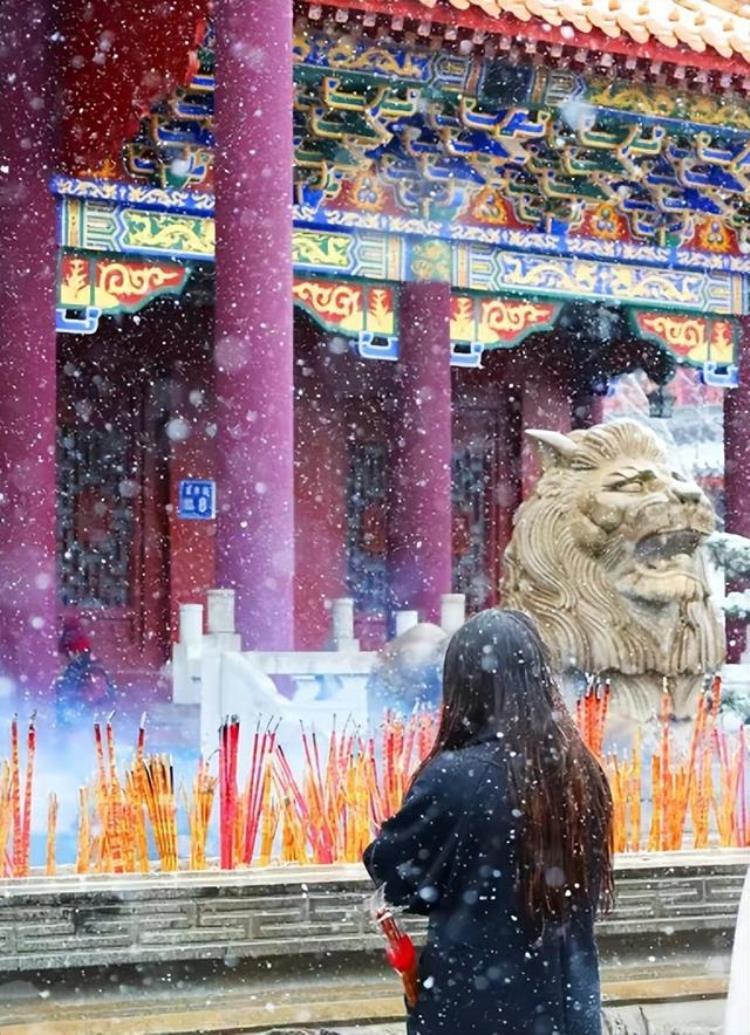 贵阳地铁二号线网红站「你还记得贵阳地铁1号线的网红地铁站吗为什么地铁2号线没有」