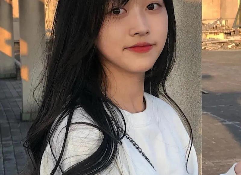 景甜的“括号臀”惊艳出新高度！