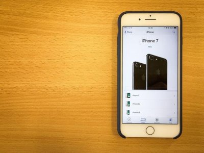 ​苹果iphone7多久发布的（2022年视角再回顾苹果曾经的经典之作）
