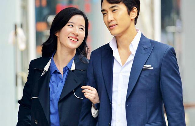 “神仙姐姐”刘亦菲为何至今单身不嫁人？看完她的经历后，明白了