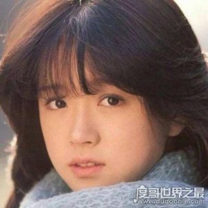 ​日本绝世美人中森明菜的故事，被渣男摧毁掉的女神(图片)